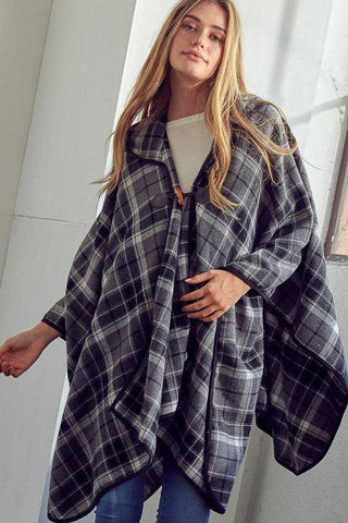 e Luna Toggle Close Plaid Blanket Shawl Poncho