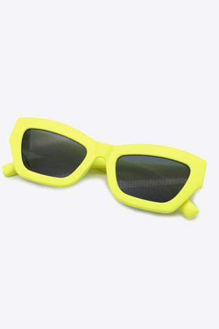 Classic UV400 Polycarbonate Frame Sunglasses - SwagglyLife Home & Fashion