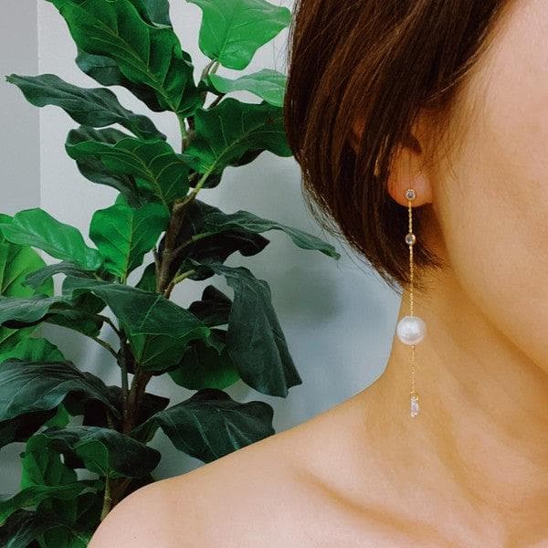 Dainty Jewel Bold Pearl Drop Earrings - SwagglyLife Home & Fashion