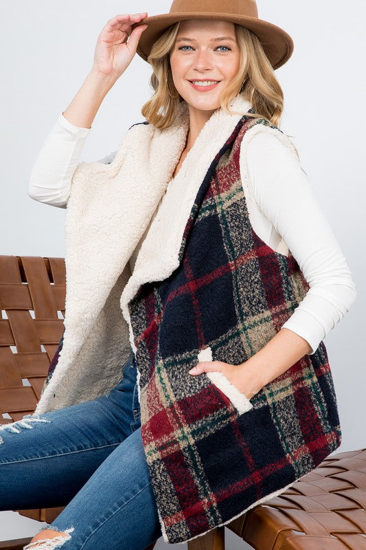 e Luna Warm Plaid Vest