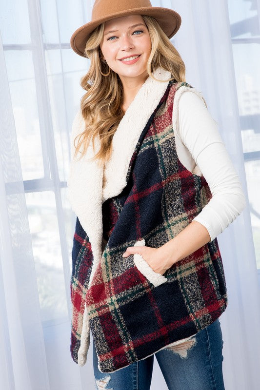 e Luna Warm Plaid Vest