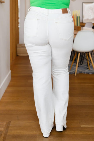 Judy Blue Diana Straight Leg Jeans In White - SwagglyLife Home & Fashion