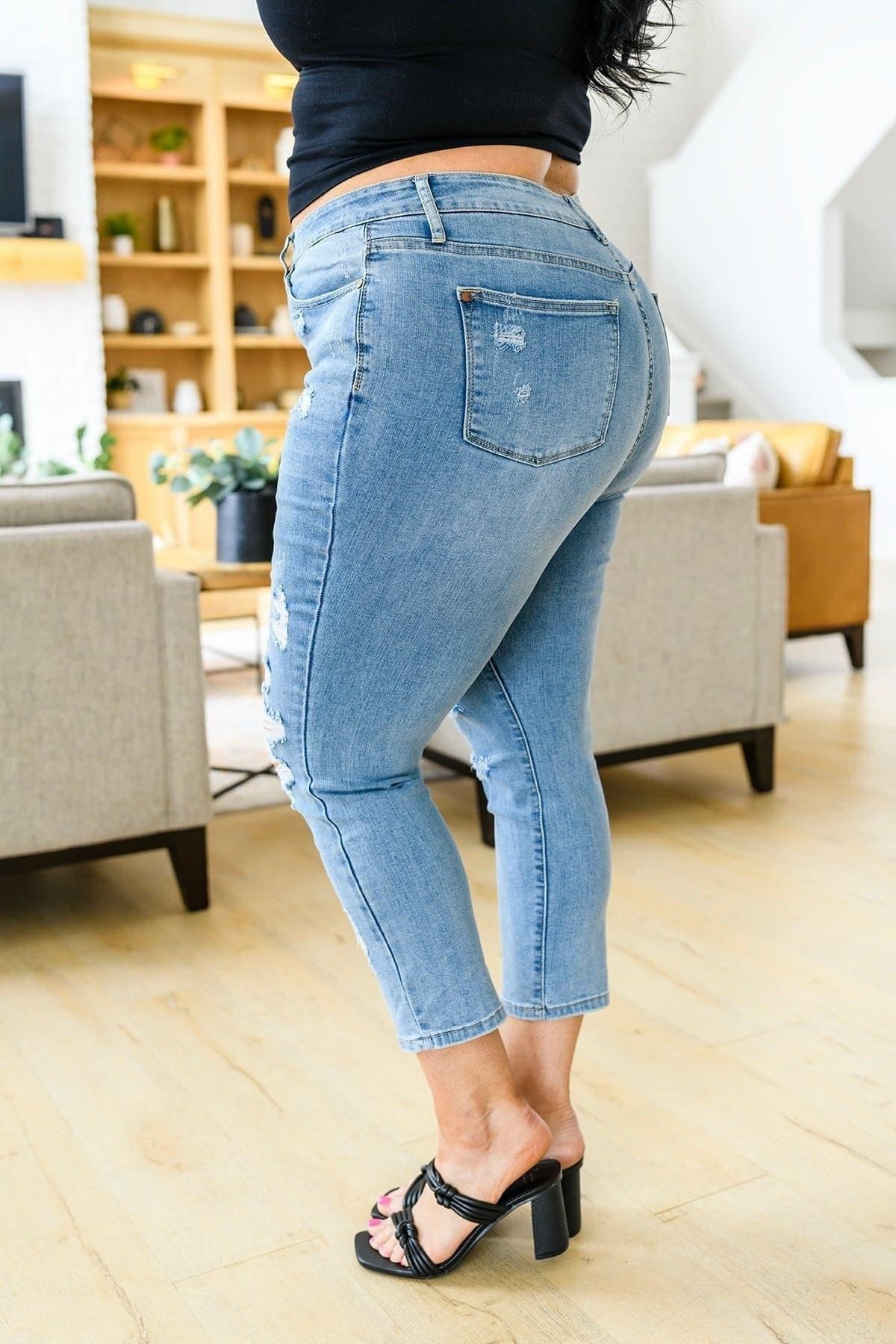 JUDY BLUE Florence High Waist Destroyed Boyfriend Jeans - SwagglyLife Home & Fashion