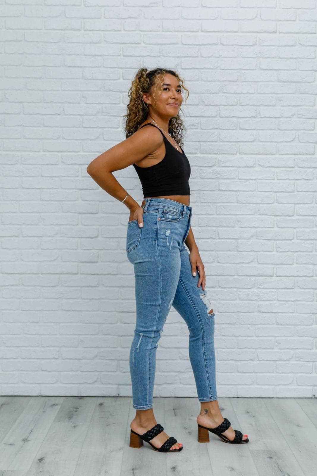 JUDY BLUE JEANS High-Waisted Tummy Control Skinny Jeans - SwagglyLife Home & Fashion