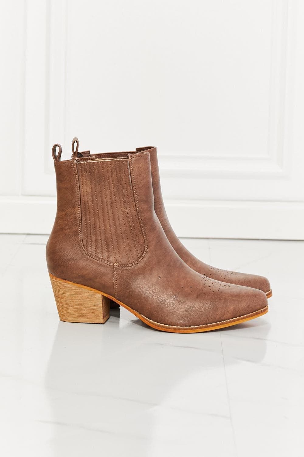 MMShoes Love the Journey Stacked Heel Chelsea Boot in Chestnut - SwagglyLife Home & Fashion