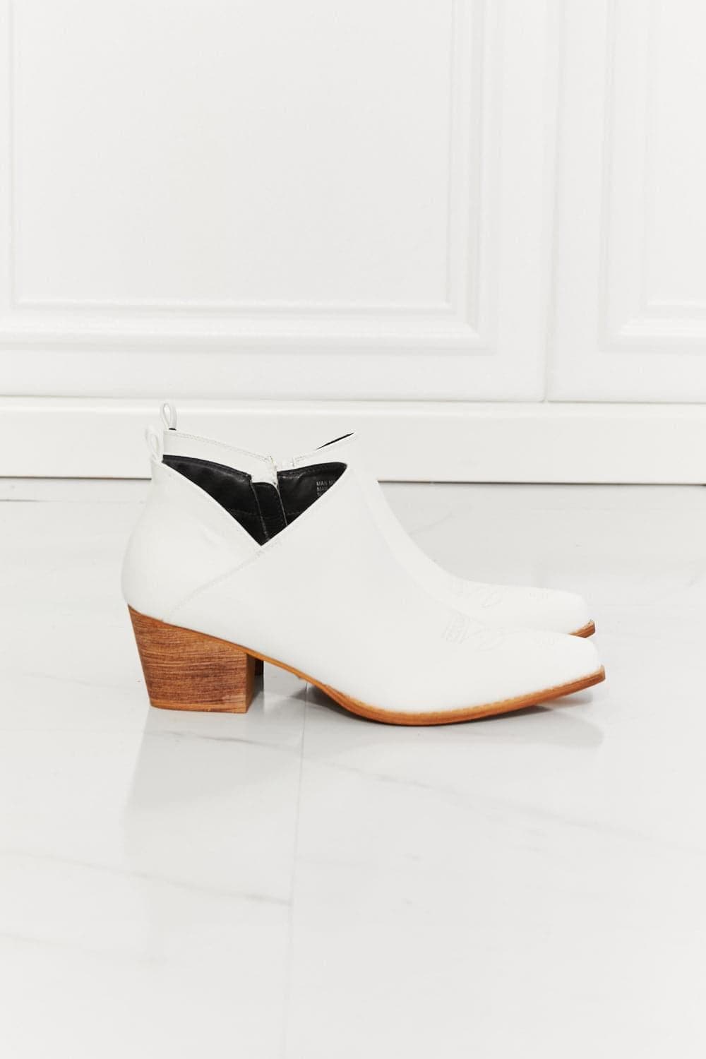 MMShoes Trust Yourself Embroidered Crossover Cowboy Bootie in White - SwagglyLife Home & Fashion