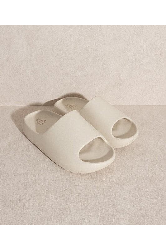 Oasis Society WYATT Comfort Slides, Beige | Latte - SwagglyLife Home & Fashion