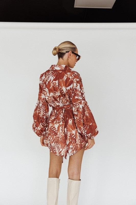 ONE AND ONLY COLLECTIVE Leaves Print Puff Sleeved Romper - SwagglyLife Home & Fashion