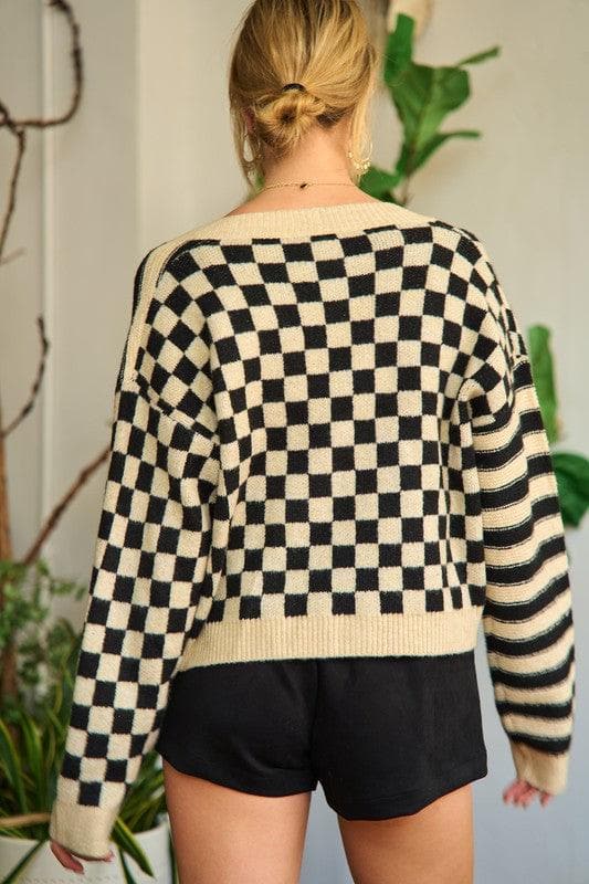 PLUS Contrast Pattern Sweater Cardigan - SwagglyLife Home & Fashion