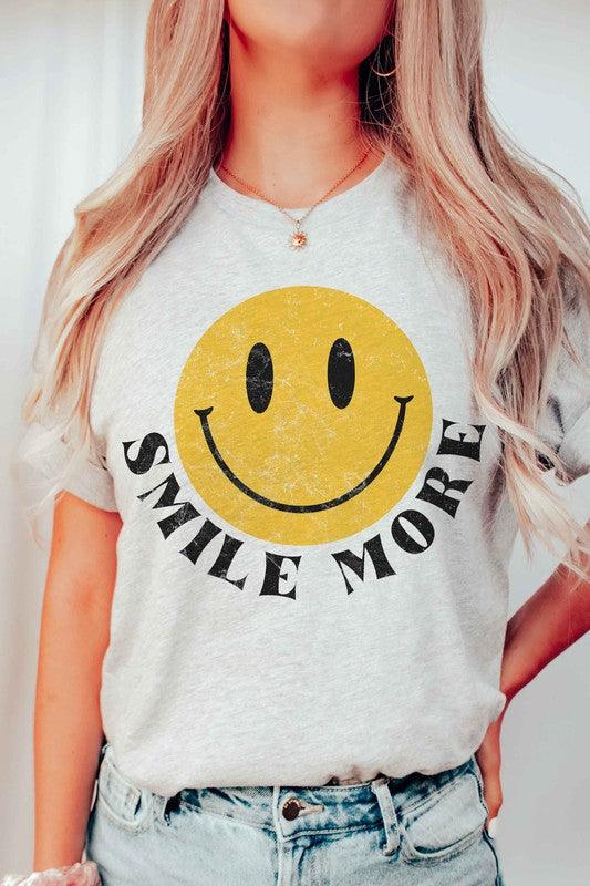 SMILE MORE Happy Face Graphic Tee - SwagglyLife Home & Fashion