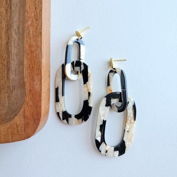 Spiffy & Splendid Chrissy - Onyx and Pearl earrings - SwagglyLife Home & Fashion