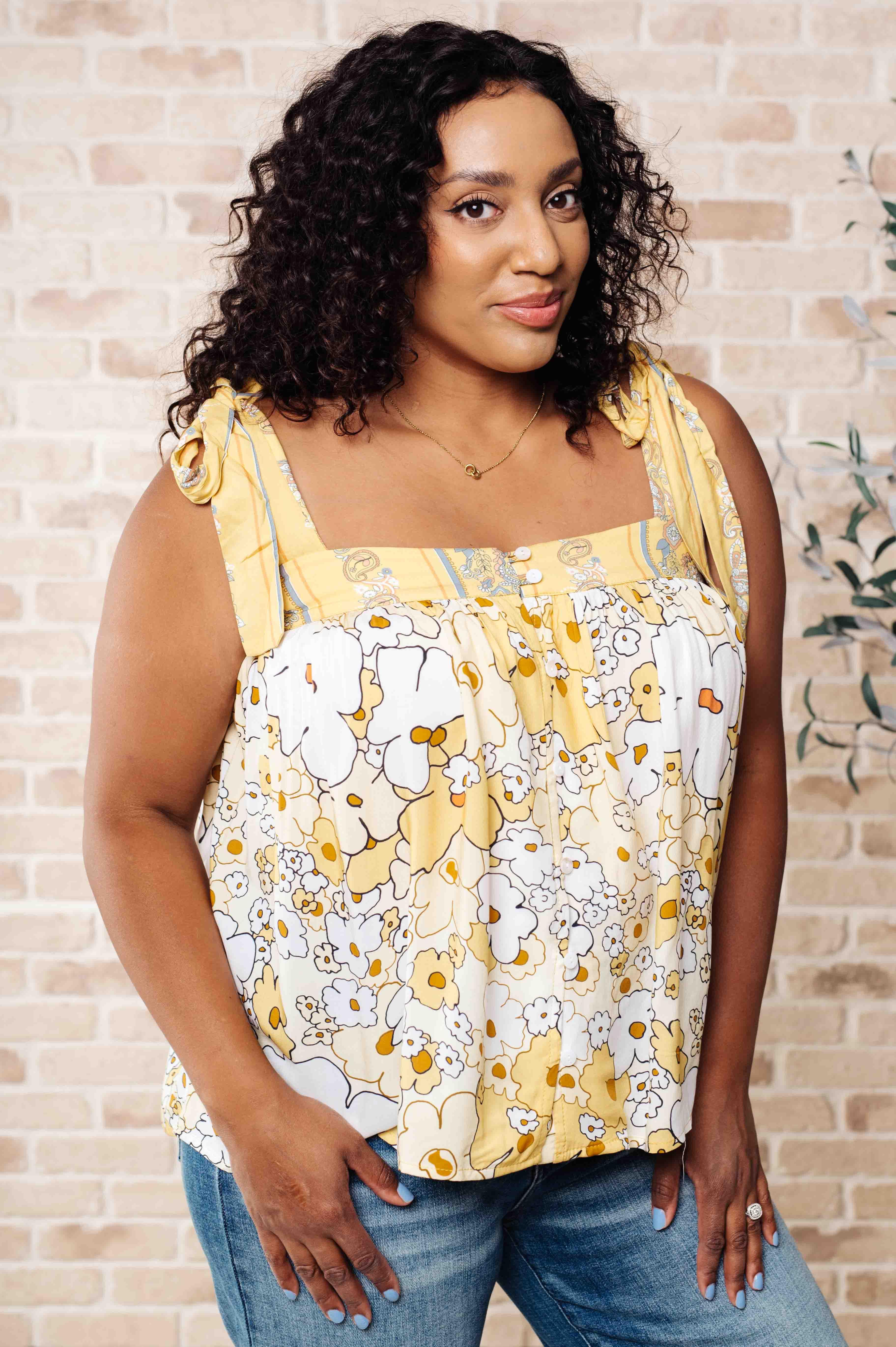 What's Happening Here Floral Tank - SwagglyLife Home & Fashion