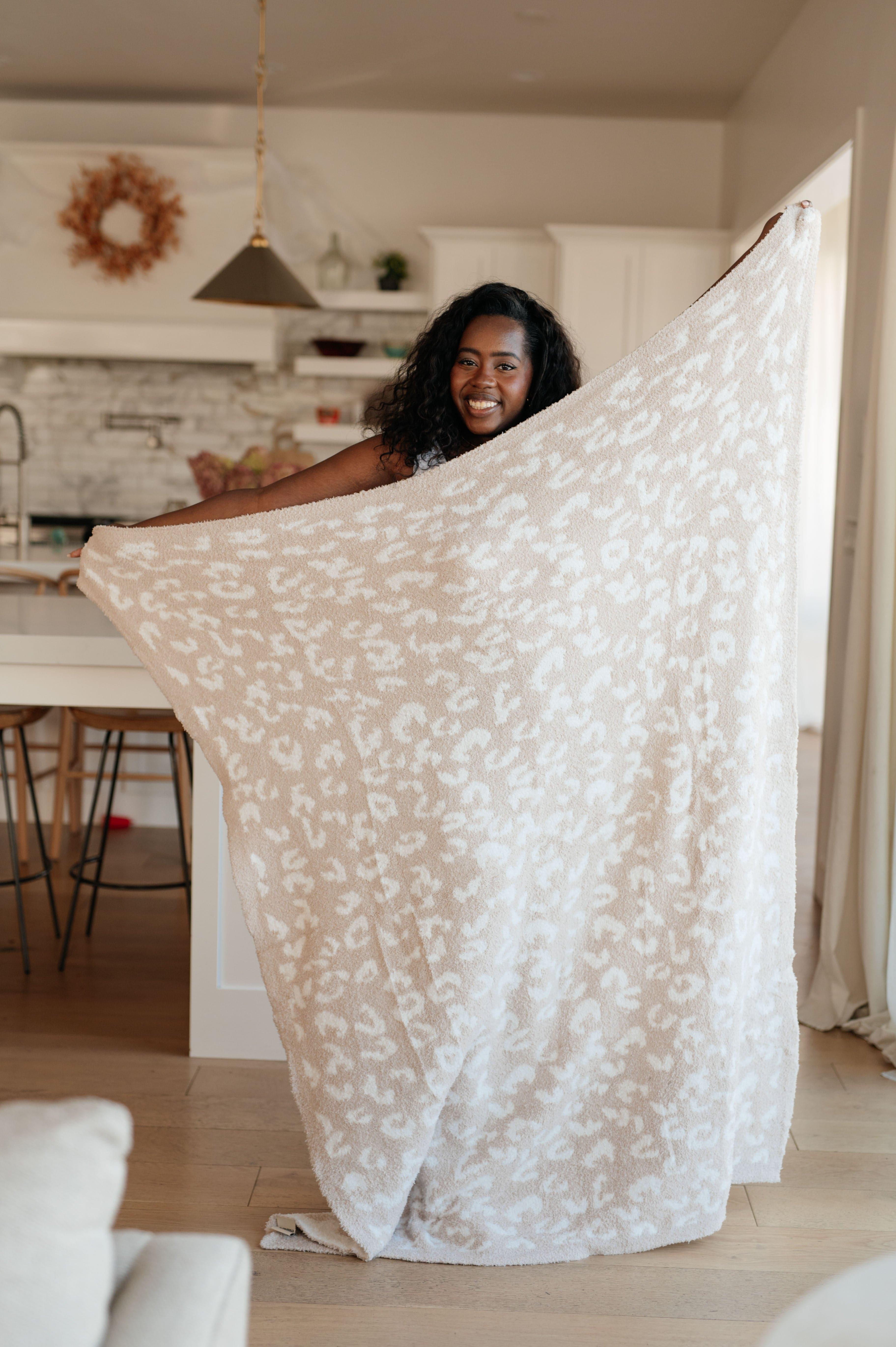 Ari Blanket Single Cuddle Size in Neutral Animal - SwagglyLife Home & Fashion