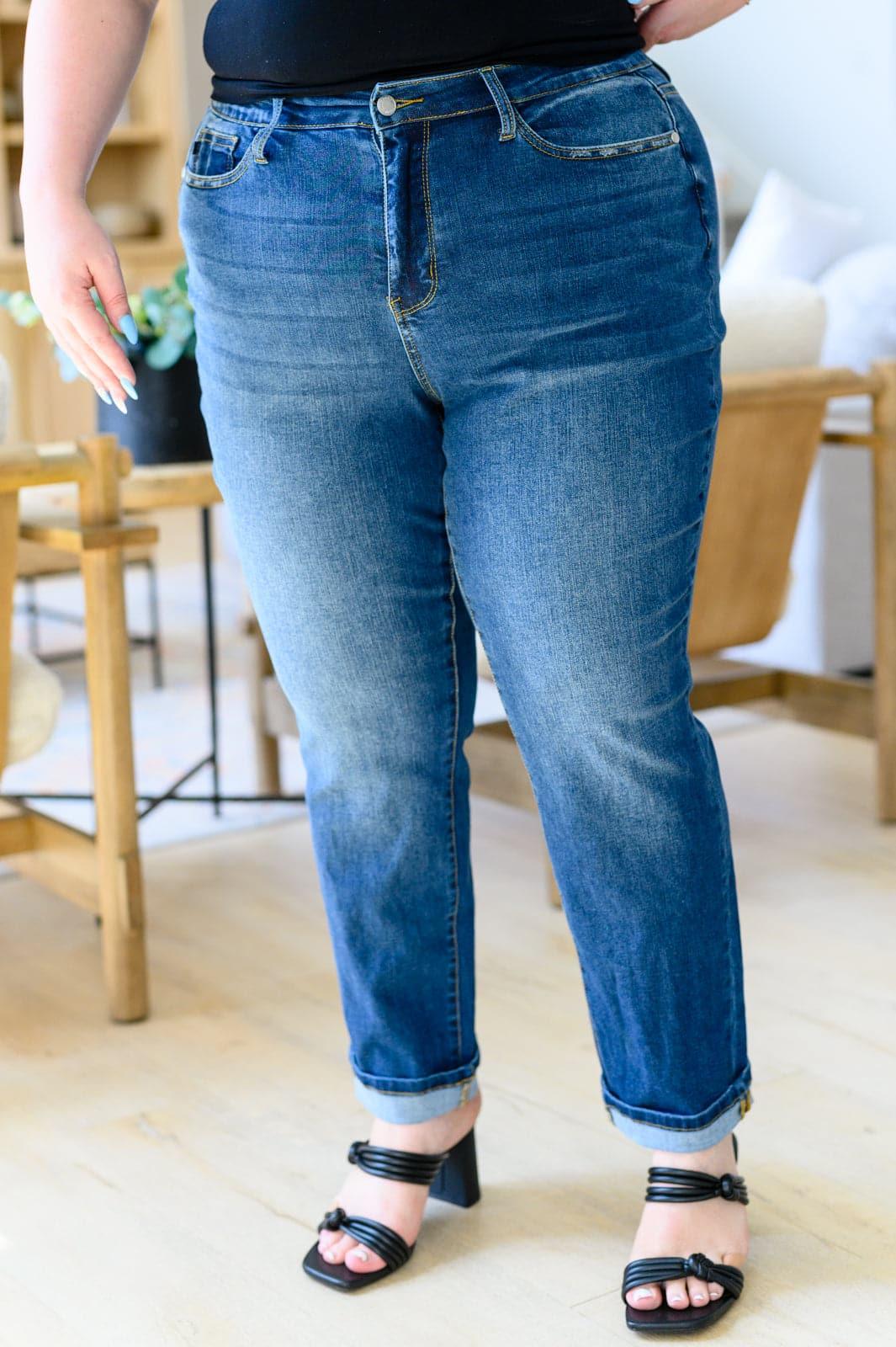 Downtown High Rise Boyfriend Jeans - SwagglyLife Home & Fashion