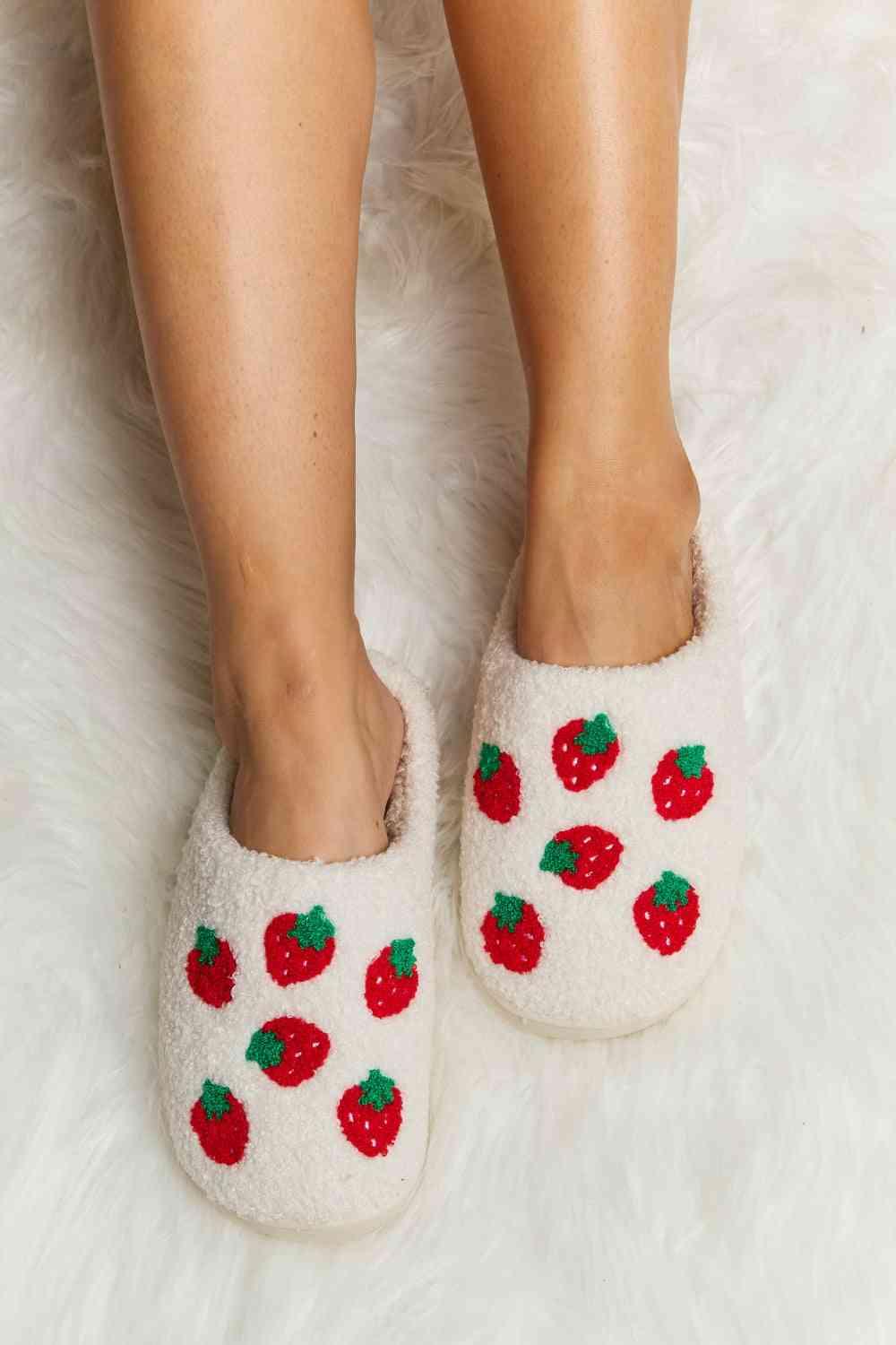 Melody Printed Plush Slide Slippers - SwagglyLife Home & Fashion