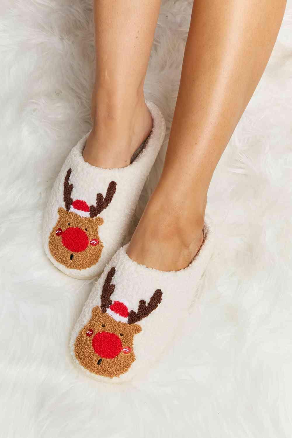 Melody Rudolph Print Plush Slide Slippers - SwagglyLife Home & Fashion