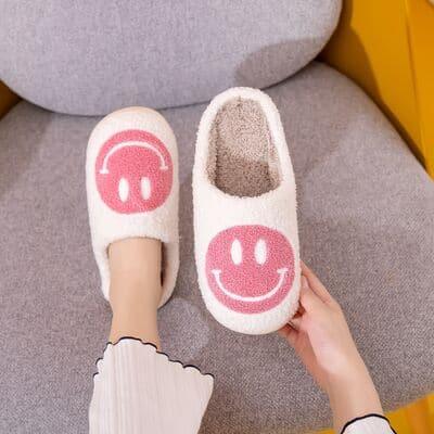 Melody Smiley Face Slippers - SwagglyLife Home & Fashion