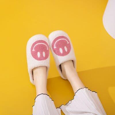 Melody Smiley Face Slippers - SwagglyLife Home & Fashion