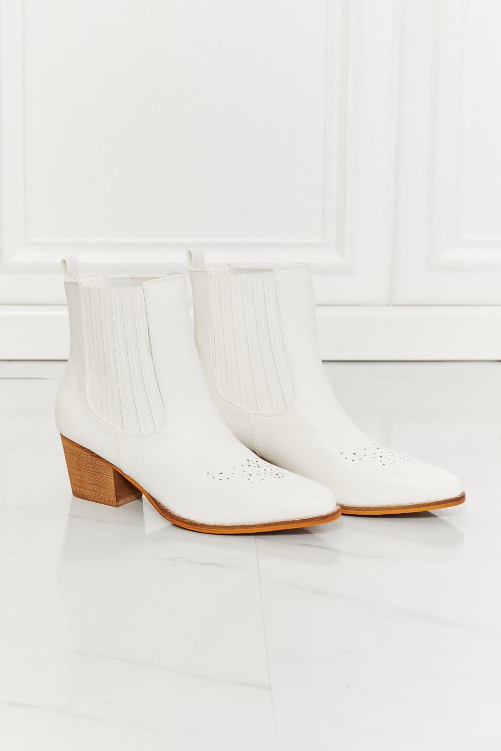 MMShoes Love the Journey Stacked Heel Chelsea Boot in White - SwagglyLife Home & Fashion