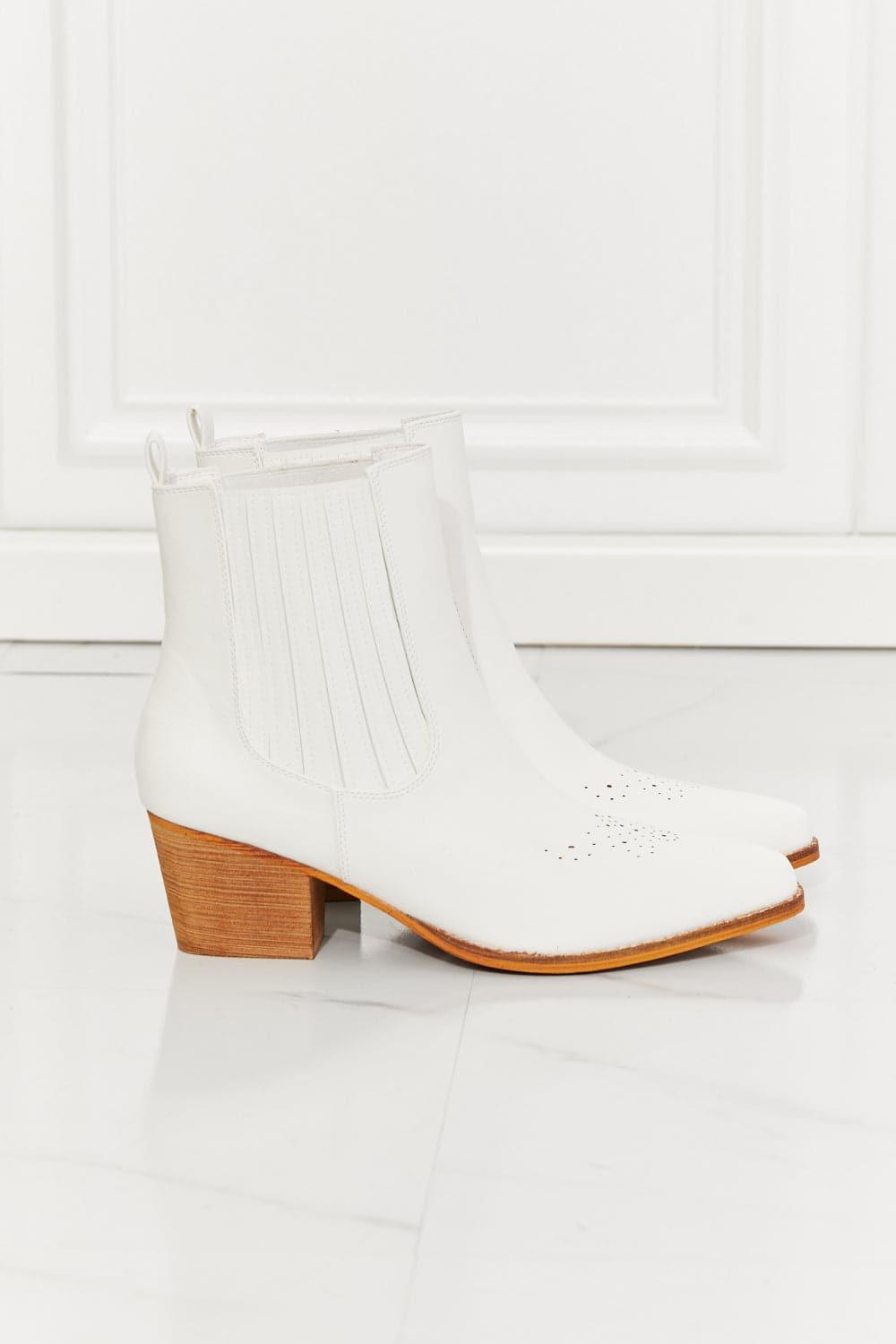 MMShoes Love the Journey Stacked Heel Chelsea Boot in White - SwagglyLife Home & Fashion