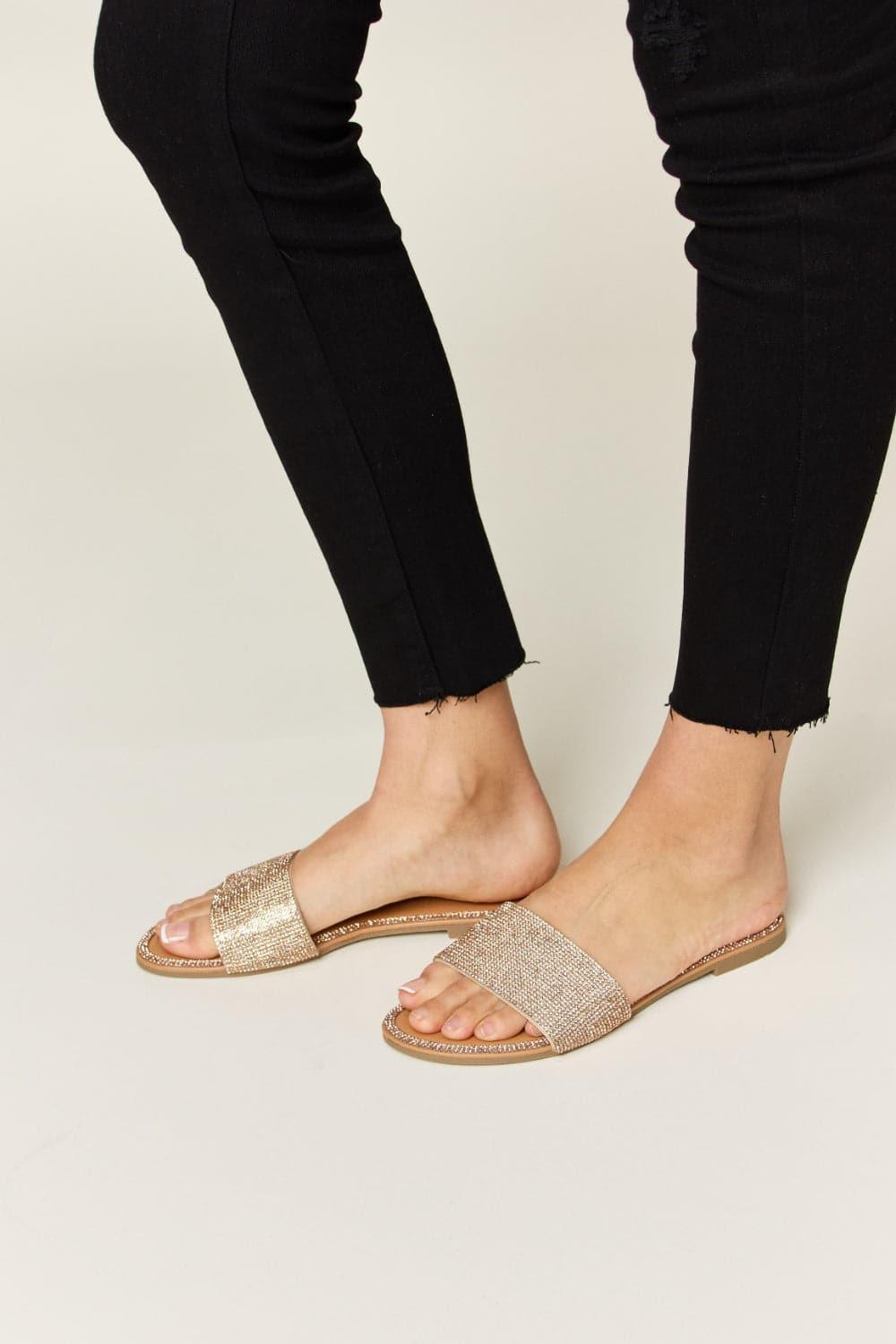 WILD DIVA Rhinestone Open Toe Flat Sandals - SwagglyLife Home & Fashion
